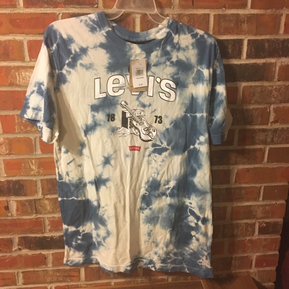 levi's tie dye t shirt